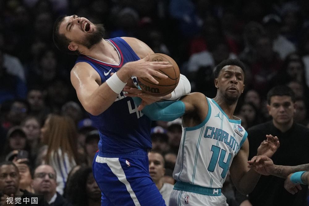 级竞赛中占 级竞赛中占